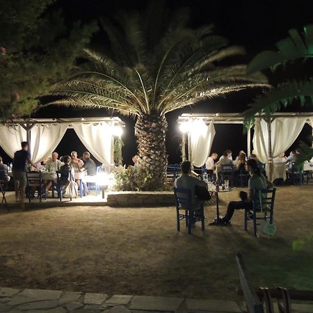 Filoxenia By Grispos Villas Schoinoussa Exterior foto